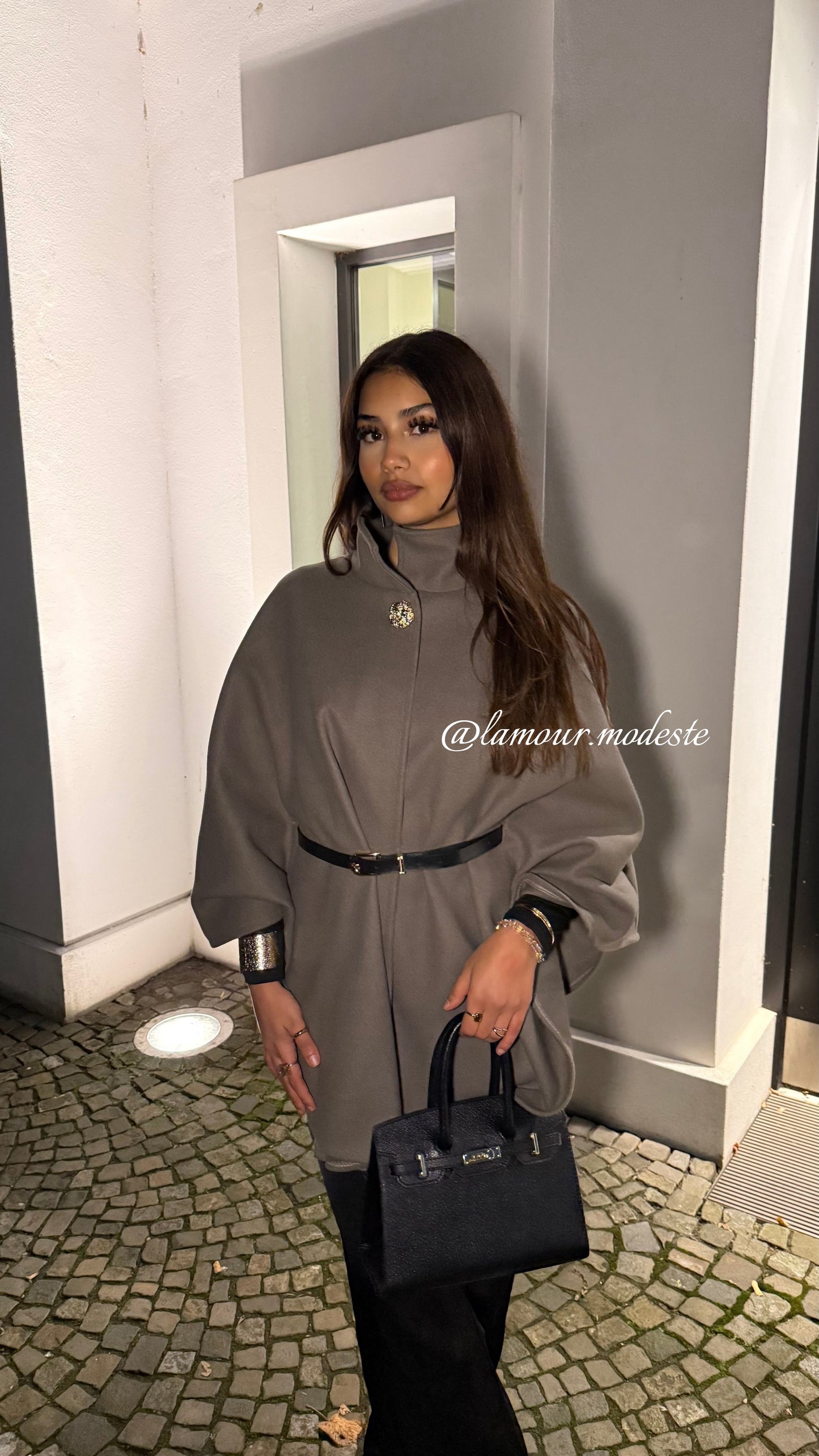 LAMOUR PONCHO - TAUPE